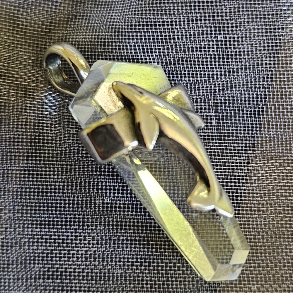 Beautiful Sterling Silver Dolphin Crystal Pendant!